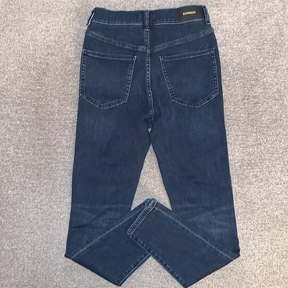 Express Jeans - Picture 2 of 9